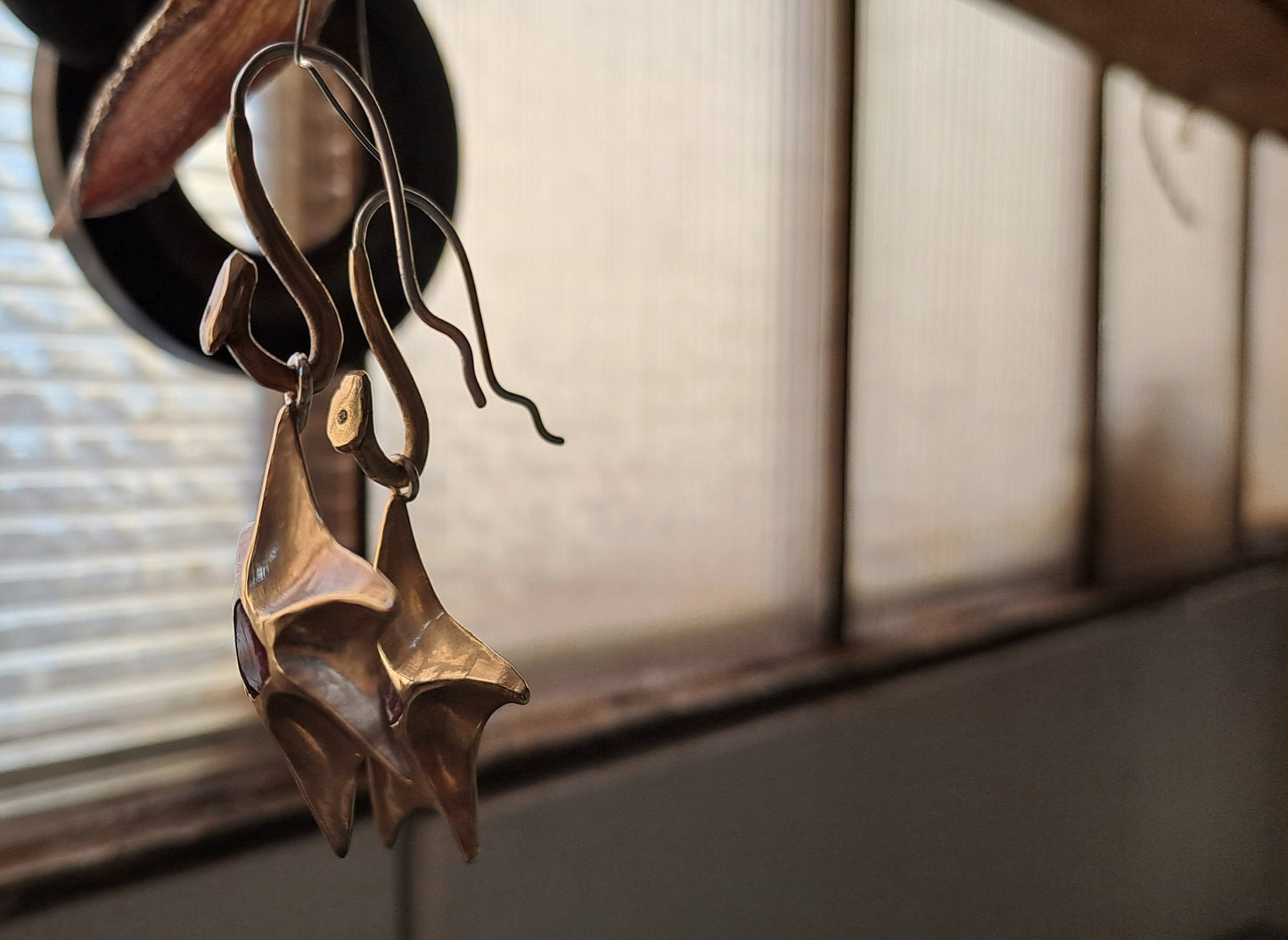 Ruby Limpets - Rubino Massivo e Moissanite di Laboratorio