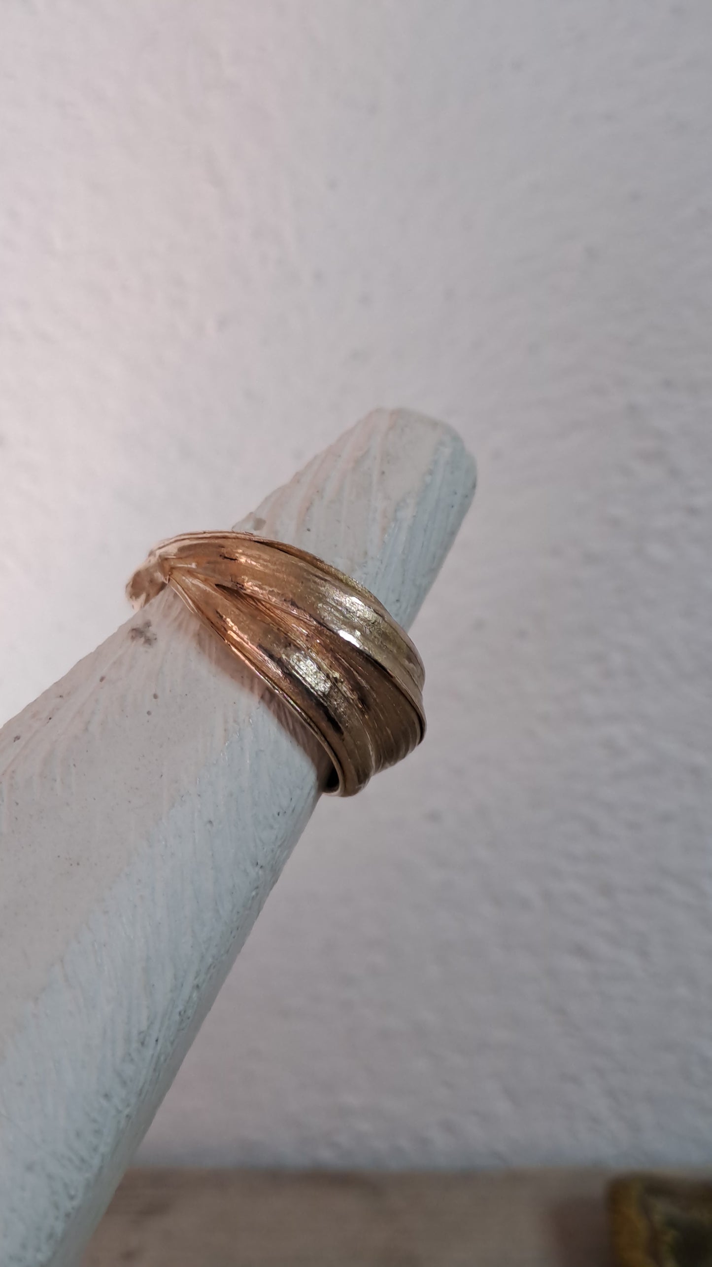 FLUIDI MUTEVOLI - Anello in Bronzo misura 15
