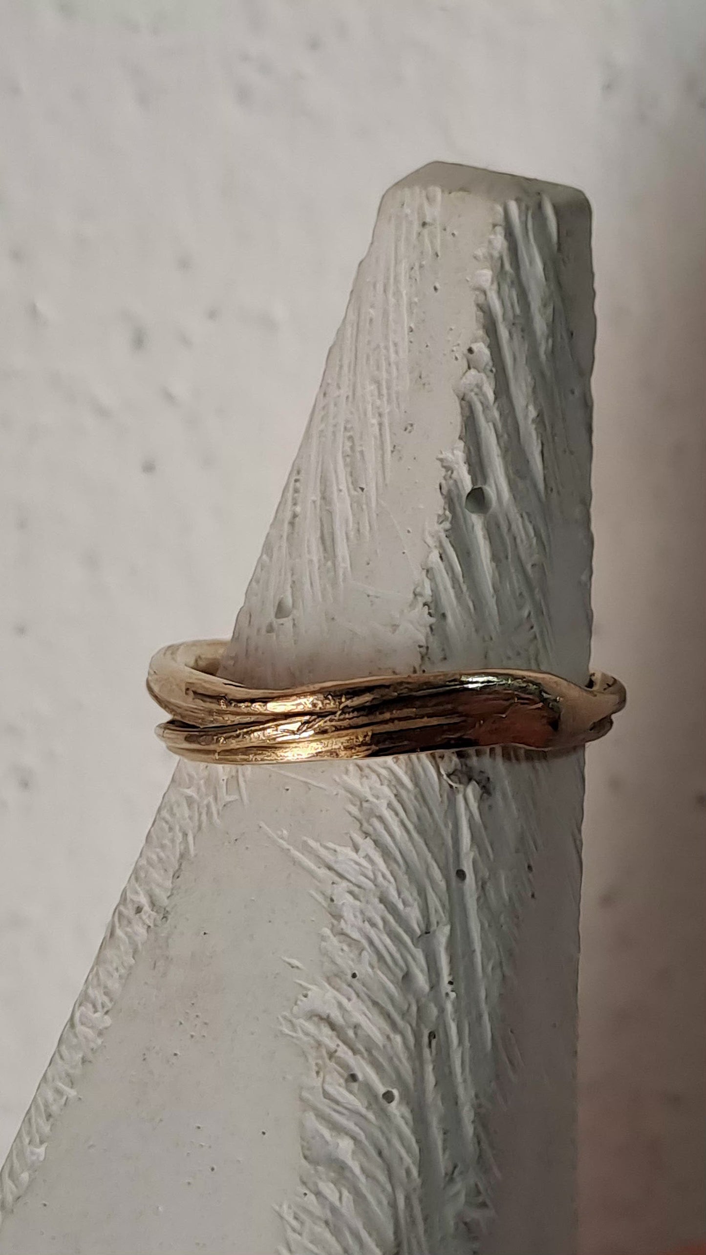 Fluidi Mutevoli Anello in Bronzo misura 17