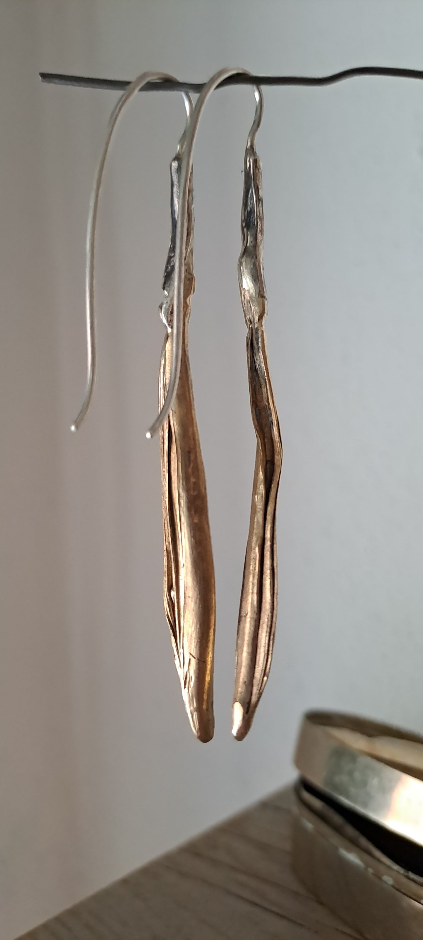 Bronzo e Spinelli Neri