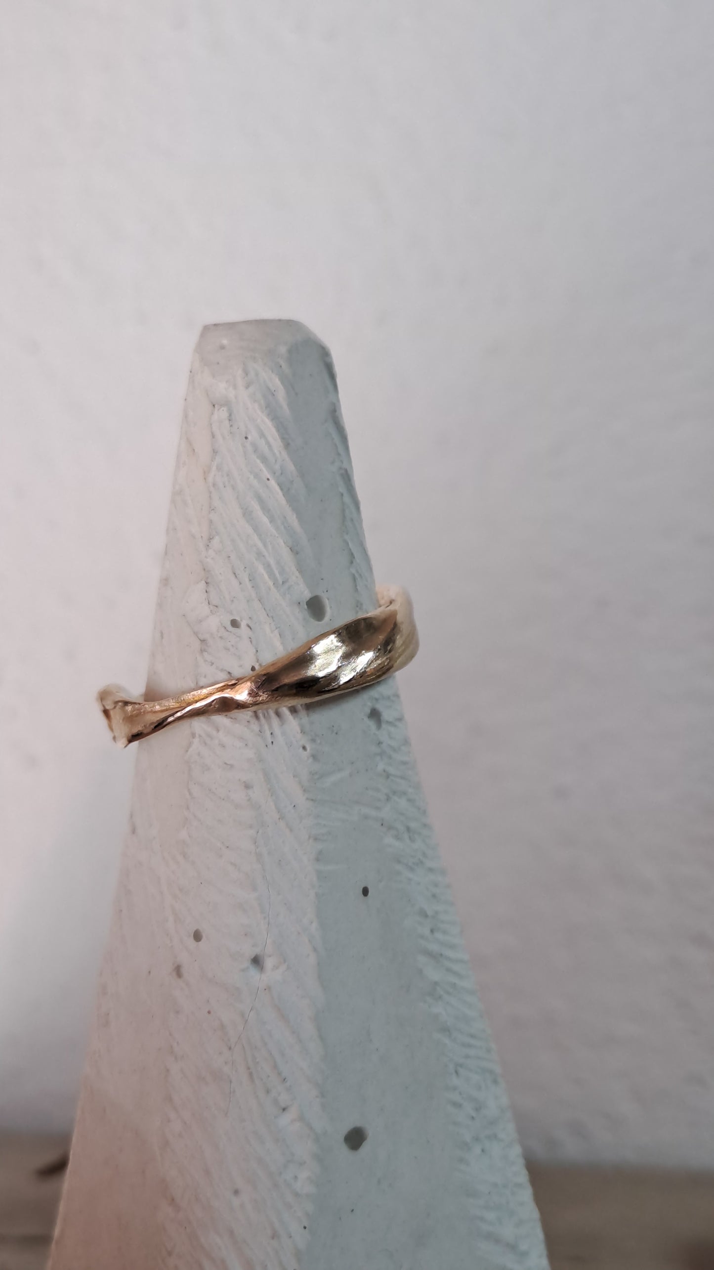 FLUIDI MUTEVOLI - anello in Bronzo misura 16