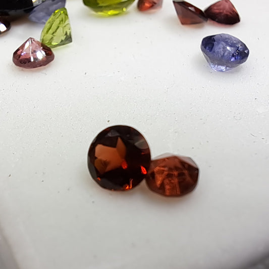 Granato anello Abbraccio Aliza