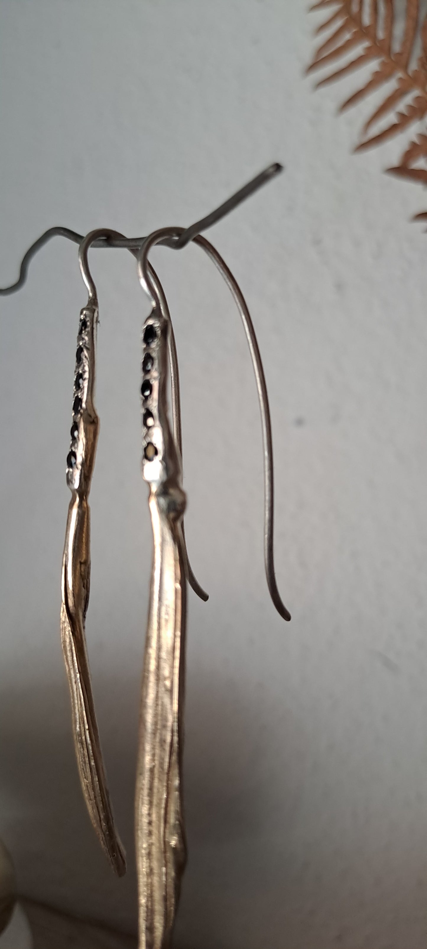 Bronzo e Spinelli Neri
